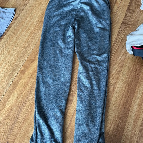 Jordan steal gray joggers - Picture 2 of 3